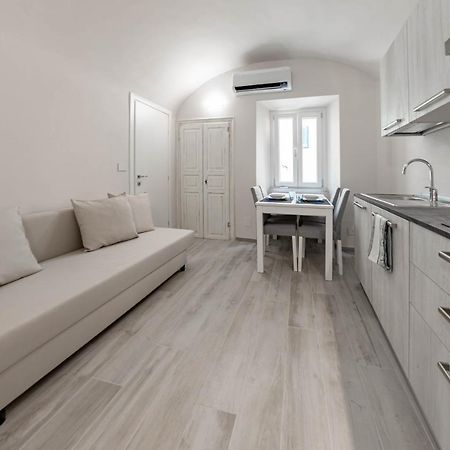 H11 Piccola Perla A Un Passo Dal Mare Apartamento Santo Stefano al Mare Exterior foto