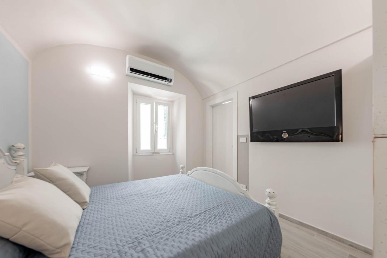 H11 Piccola Perla A Un Passo Dal Mare Apartamento Santo Stefano al Mare Exterior foto